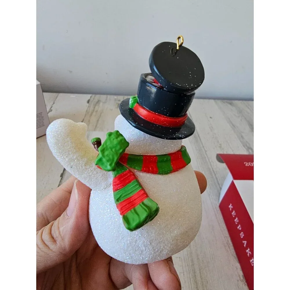 Hallmark jolly beer belly snowman ornament new‎ Xmas tree